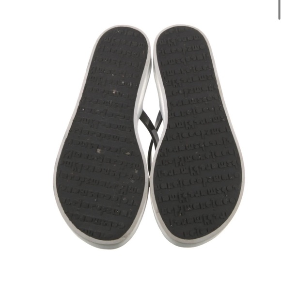 Marc by Marc Jacobs flip flops - Picture 5 of 5